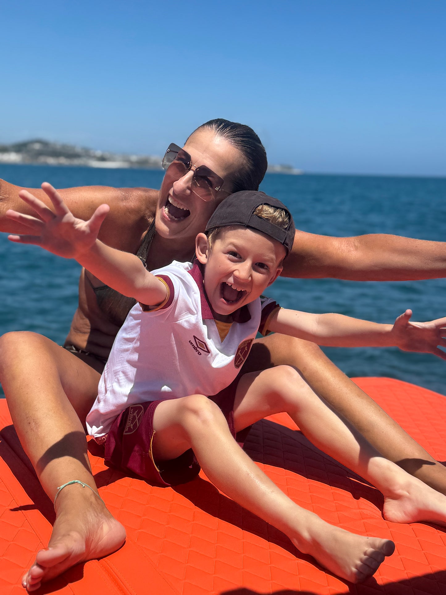 Full Day Luxury Yacht Charter (8 Hours)